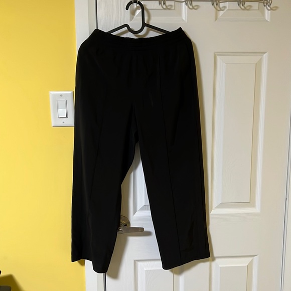 Lululemon Crop Wide Length Pants